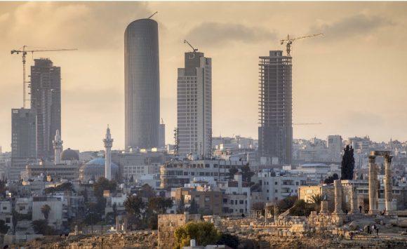 الاقتصاد النيابية: ثلاثة تحديات أمام الاستثمار بالأردن