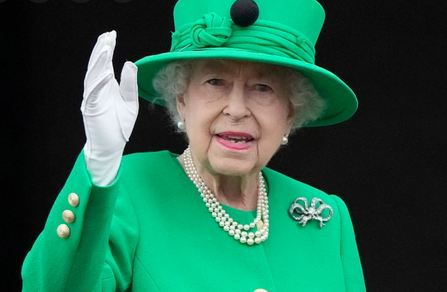 وفاة ملكة بريطانيا إليزابيث الثانية عن 96 عامًا