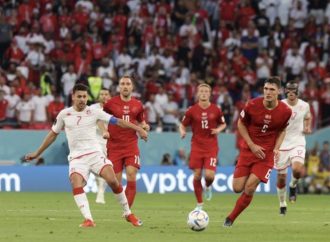 المنتخب التونسي يحصل على نقطه بتعادله مع الدنمارك