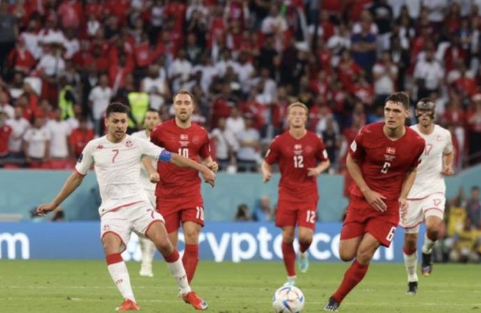 المنتخب التونسي يحصل على نقطه بتعادله مع الدنمارك