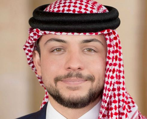 ولي العهد يهنئ بعيد ميلاد جلالة الملك الحادي والستين