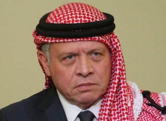 الملك يعزي الرئيس الفلسطيني بوفاة أحمد قريع