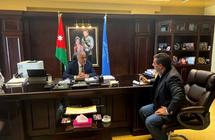 عمان الاهلية تلتقط رسائل جلالة الملك لدور المؤسسات في التنمية