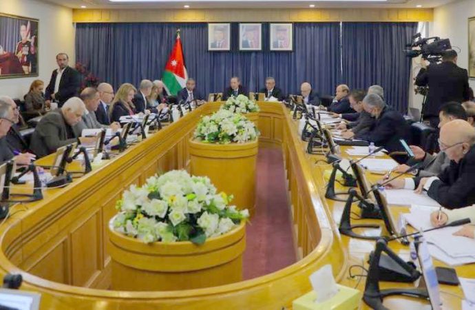 مشتركة الأعيان تُقر مُعدلي قانوني “الضمان الاجتماعي” و”العمل”