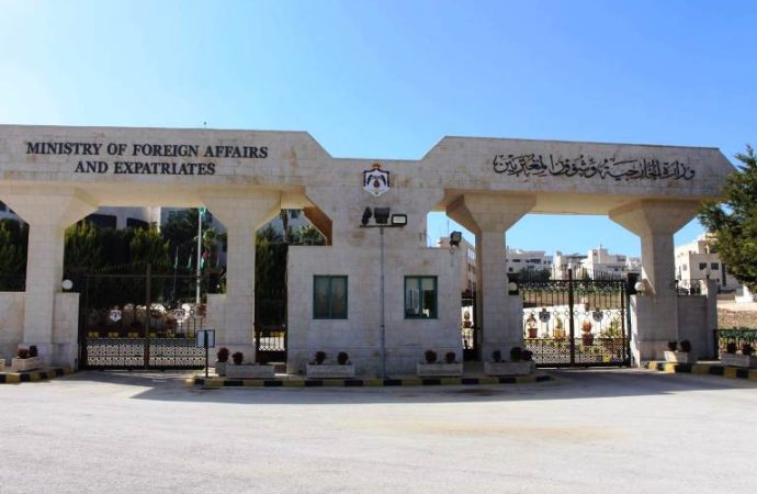 الخارجية تستدعي السفير الإسرائيلي في عمان