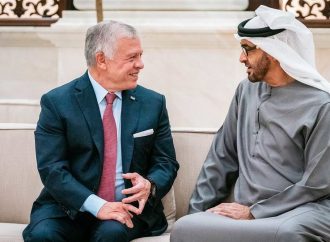 الملك يعقد لقاء مع رئيس دولة الإمارات