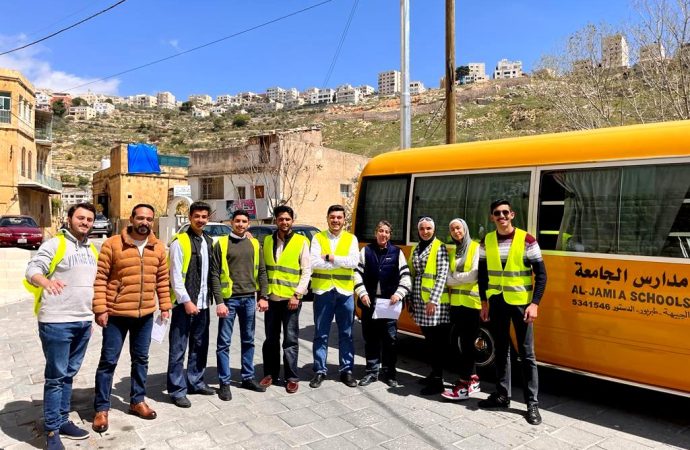 عمان الأهلية تُواصل حملاتها الخيرية الرمضانية لدعم أبناء المجتمع المحلي بمحافظة البلقاء