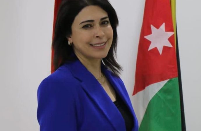 شات جي بي تي والعملية التعليمية… كتبت: د. مارسيل جوينات