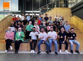 موظفو أورنج الأردن يتطوعون لتقديم جلسات تدريبية لطلاب التحدي الصيفي 2024 وذلك ضمن برنامج Engage for Change