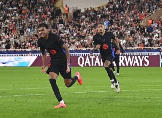 يامال يفتتح أهدافه في دوري الأبطال برقم تاريخي