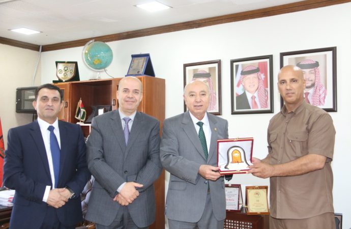 جامعة مؤتة : النعيمات يبحث التعاون المشترك مع جامعة مصراتة الليبية.