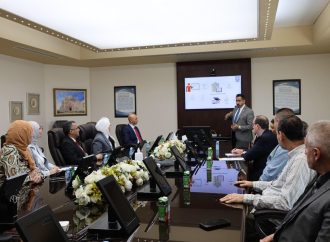 وفد رفيع المستوى من العراق بالتعاون مع المركز التجاري الدولي يزور عمان الأهلية
