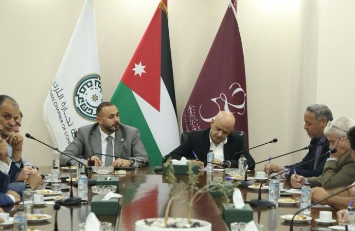“تجارة الأردن” تبحث قضايا تهم تٌجّار عدد من القطاعات التجارية