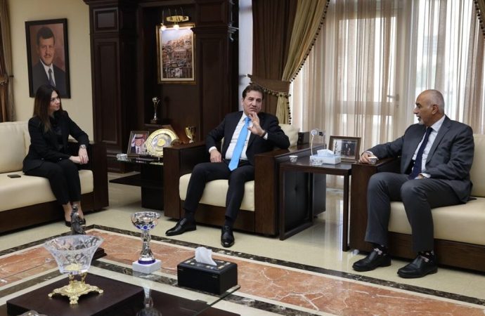 عمان الأهلية تستقبل المستشار الثقافي العراقي في الاردن