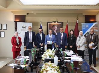 مذكرة تفاهم بين عمان الأهلية وشركة بيرسون التعليمية في بريطانيا