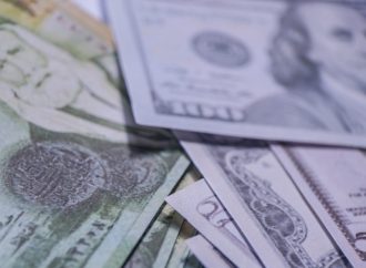قرابة 3,5 مليار دولار قروض ومنح خارجية وقعتها الحكومة منذ مطلع العام