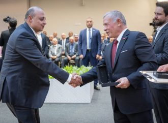 تكريم جلالة الملك لجامعة عمان الأهلية كَلّلً إنجازاتها بالعِزّ والفَخار