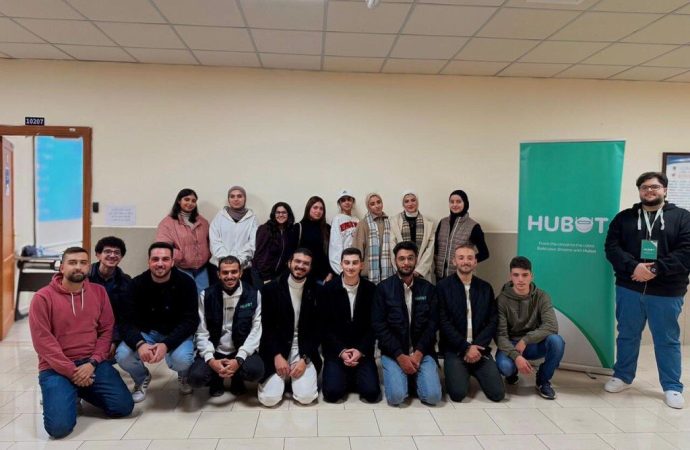 عمان الأهلية تنظم ورشة عمل حول برمجة Arduino