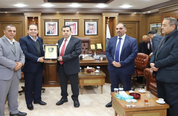 العجلوني: الكلية الجامعية في جرش تشكل نواة للتنمية المستدامة بالمحافظة