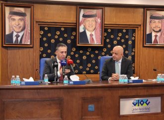 القضاة يؤكد اهمية دور قطاع المواد الغذائية بتأمين مخزون استراتيجي آمن