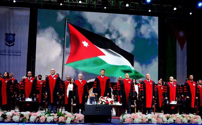 الصفدي يرعى اليوم الاول لإحتفال عمان الاهلية بتخريج طلبة الفصل الاول من الفوج 32