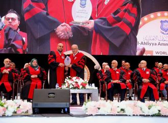 بالصور .. برعاية أ.د.حمدان احتفال عمان الاهلية لليوم الثاني بتخريج طلبة الفصل الاول من الفوج 32