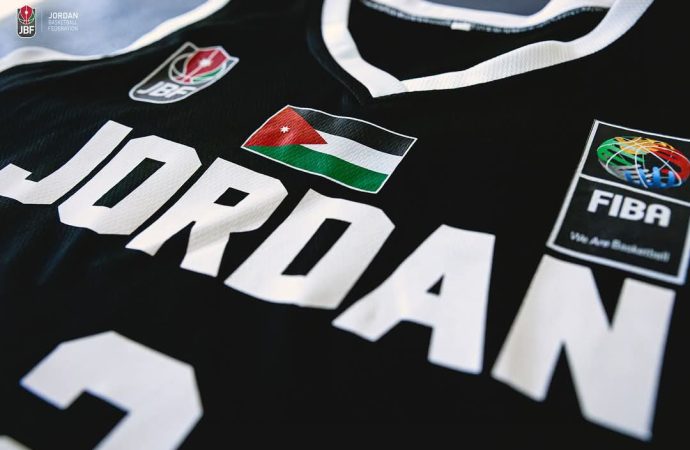 الأردنيون خلف نشميات السلة في مواجهة ايران اليوم