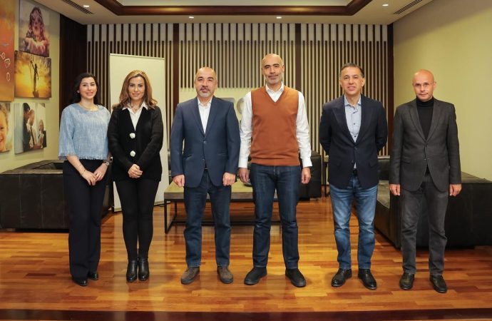 زين والأردنية لرياضة السيارات تُجددان شراكتهما الاستراتيجية