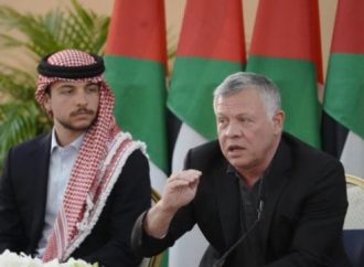 الملك وولي العهد يتلقيان برقيات تهنئة من قادة دول بمناسبة الاستقلال