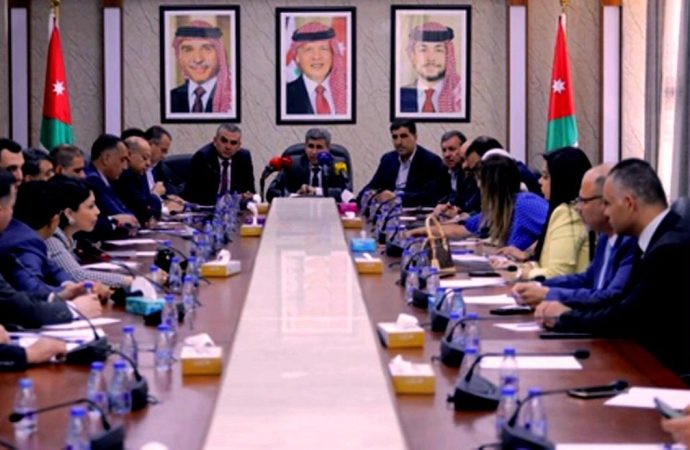 عمان الاهلية تشارك باجتماع لجنة الشباب والرياضة والثقافة النيابية لبحث تمكين الطلبة سياسياً