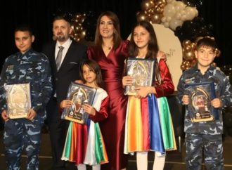 بالصور : مدارس الحكمة الأساسية تقيم حفل تخريجها السنوي برعاية الدكتور ايهاب بالي