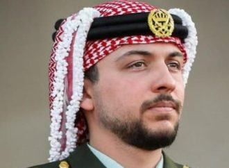 الدكتور صخر الهقيش يهنئ سمو ولي العهد بعيد ميلاده الحادي والثلاثين