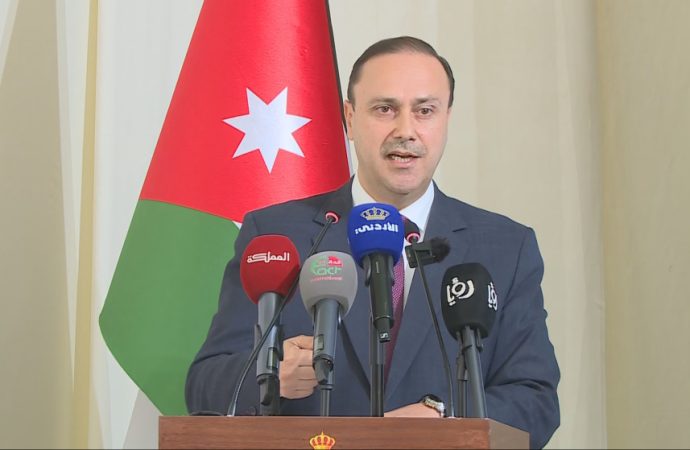 الحكومة: قرارات يدرسها الضمان الاجتماعي للتخفيف على المنشآت السياحية