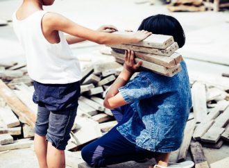 وزارة العمل: ضبط 97 طفلا عاملا منذ بدء العام الحالي