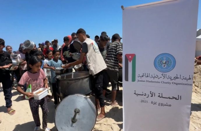الحملة الأردنية توزع الخبز في مواصي خان يونس بالشراكة مع الهيئة الخيرية الهاشمية تذاكر حفلات