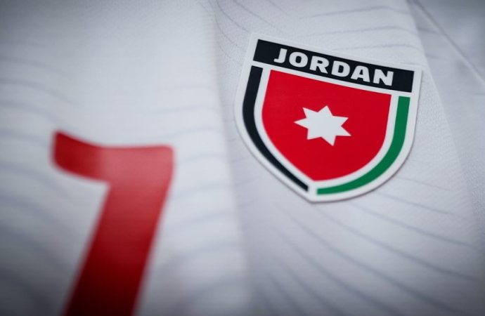 الإعلان عن تشكيلة “النشامى” لملاقاة عُمان