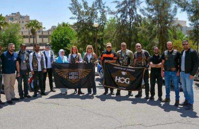 زين تستكمل زراعة 600 شجرة حُرجية ومُثمرة في مدينة الحُسين للشباب