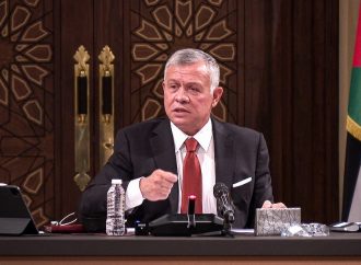 الملك يحذر من خطورة التصعيد في الإقليم على أمن المنطقة واستقرارها