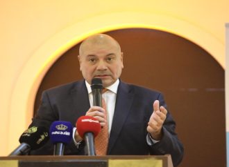العودات : الشباب هم العمود الأساسي للتنمية والتحديث