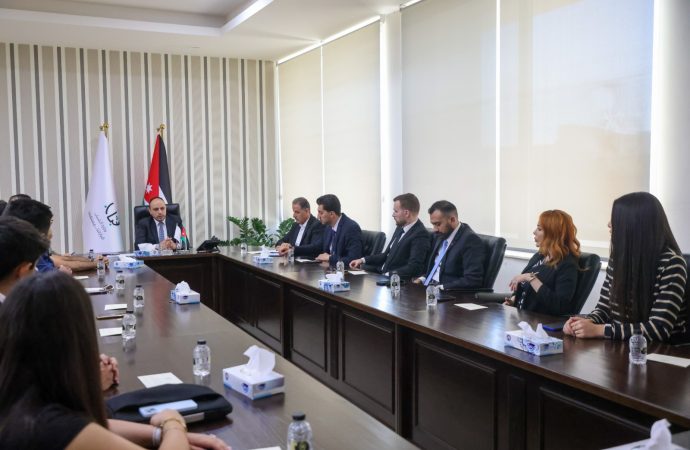 بالصور: مبادرات شباب وشابات أردنيين، وحلول حقيقية لعدد من القضايا