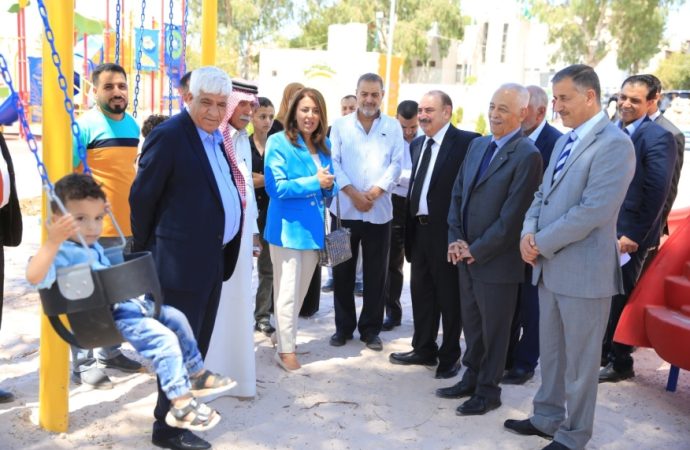 بالصور…رئيس الديوان الملكي يتفقد مشاريع مبادرات ملكية في البلقاء