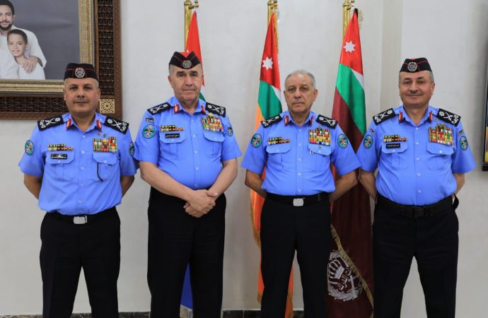 ترفيع 3 عمداء بالأمن العام لرتبة لواء وإحالتهم للتقاعد – أسماء