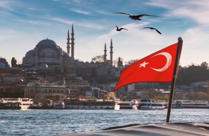 اعتقالات جديدة تطال ثلاثة رؤساء بلديات معارضين في تركيا