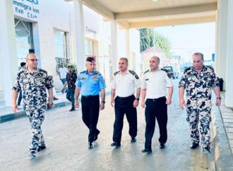 مدير عام الجمارك يوجه بتسهيل الإجراءات في مركز حدود جابر