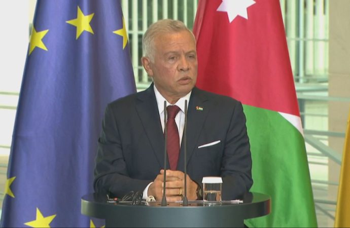 الملك: الكارثة الإنسانية في غزة وصلت إلى مراحل لا يمكن وصفها