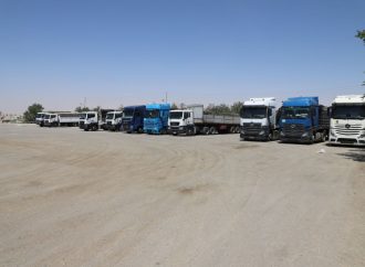 الهيئة الخيرية: الاحتلال يعرقل تدفق المساعدات و150 شاحنة تنتظر التوزيع