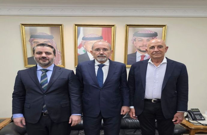 اتفاق أردني سوري أميركي على خطوات عملياتية تستهدف تنفيذ وقف إطلاق النار بالسويداء