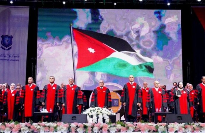 أ.د.حمدان يرعى احتفال عمان الاهلية لليوم الثاني بتخريج طلبة الفصل الثاني من الفوج 32