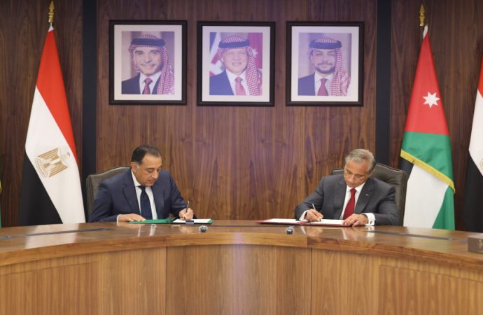 الأردن ومصر يوقعان 9 اتفاقيات في عدة مجالات اقتصادية من ضمنها الربط الكهربائي