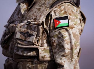 مؤرخون يسردون المراحل المفصلية لخدمة العلم